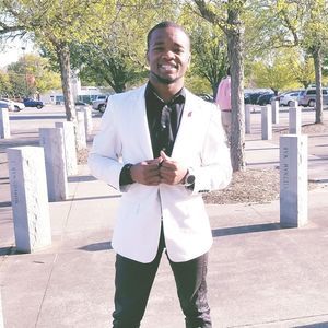 Meet your Posher, Nicholas